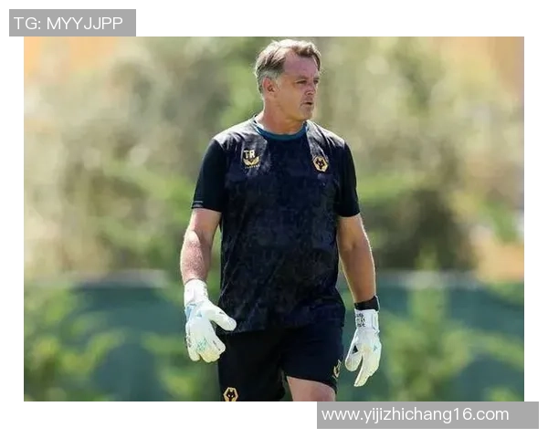 足球朱的传奇之路：从草根球员到顶级教练的奋斗故事