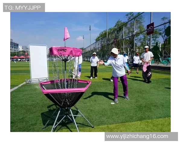 飞盘竞技的魅力与挑战：探索北京飞盘队的反击战术与团队精神